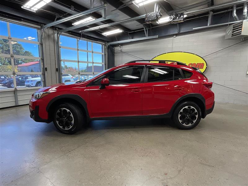 Used 2022 Subaru Crosstrek 2.0i Premium AWD/4WD image 2