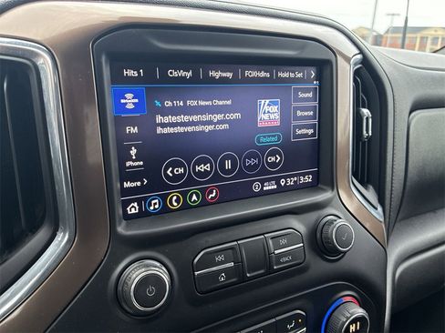 Used 2020 Chevrolet Silverado 3500 High Country w/ Z71 Off-Road Package image 15