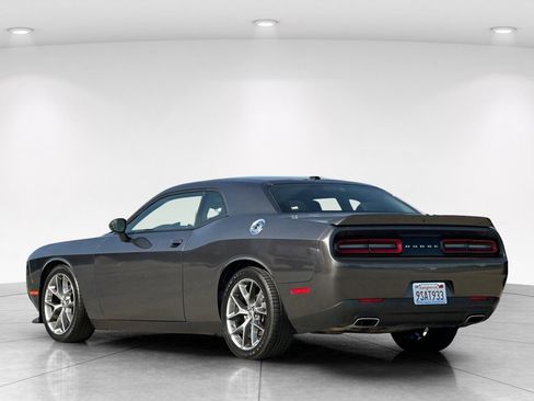 Used 2022 Dodge Challenger GT RWD image 4