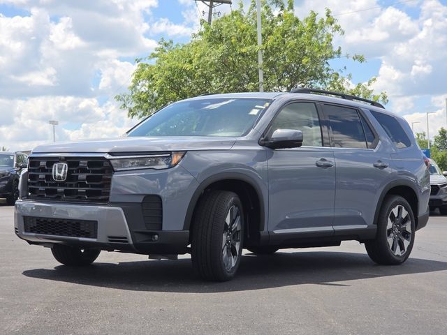 New 2026 Honda Pilot Touring image 6