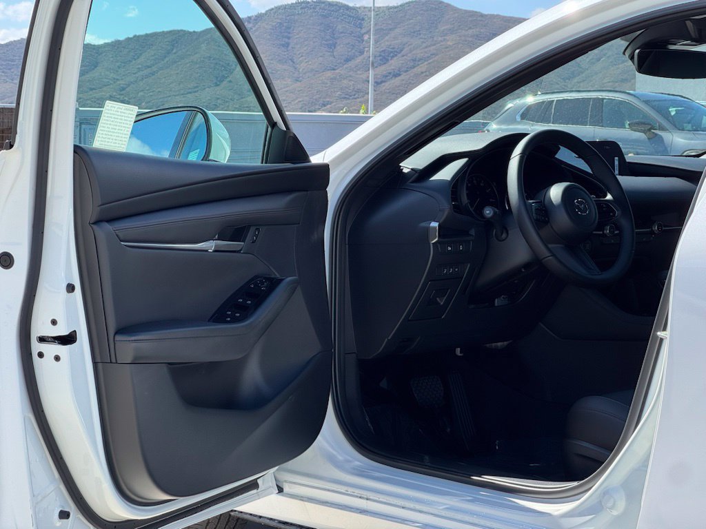 New 2026 MAZDA MAZDA3 s FWD image 8