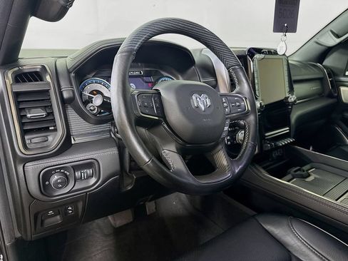 Used 2020 RAM 1500 Limited w/ Black Appearance Package AWD/4WD image 9