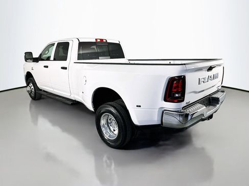New 2026 RAM 3500 Tradesman AWD/4WD image 5