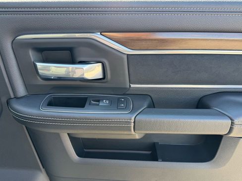 Used 2024 RAM 2500 Laramie image 23