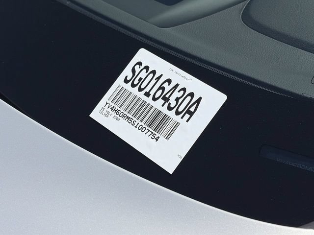 Certified 2025 Volvo XC60 T8 Ultra w/ Protection Package Premier AWD/4WD image 34