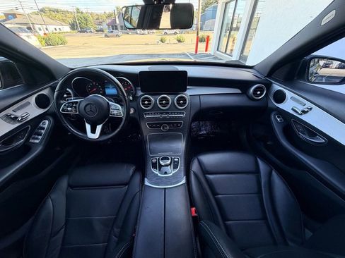 Used 2019 Mercedes-Benz C 300 Sedan image 23