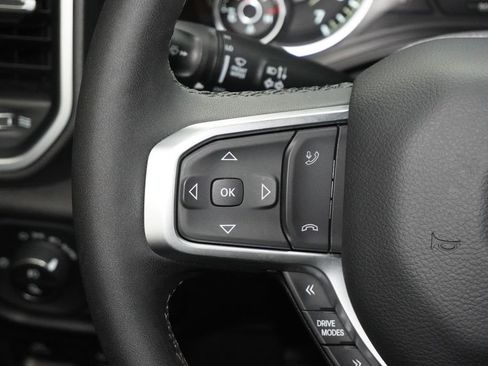 Used 2025 RAM 1500 Lone Star image 24