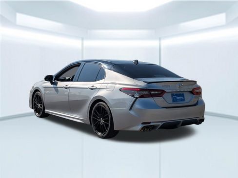 Used 2021 Toyota Camry XSE AWD/4WD image 3