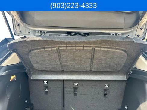 Used 2025 Buick Encore GX Sport Touring FWD image 12