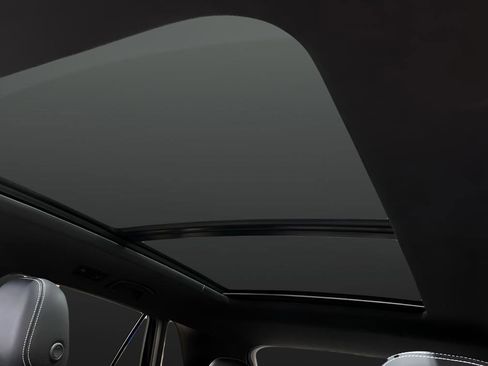 Used 2023 Volkswagen Atlas Cross Sport SEL R-Line image 7