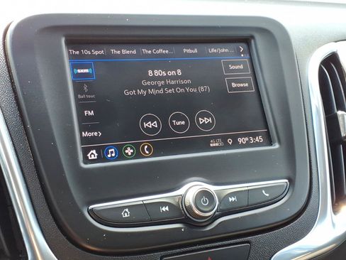 Used 2020 Chevrolet Equinox LT FWD image 18