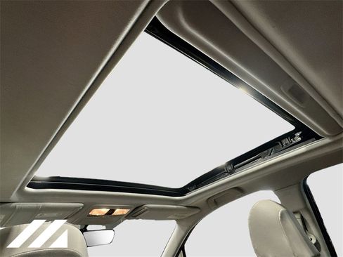 Used 2018 Subaru Forester 2.5i Limited w/ Popular Package #2 image 25