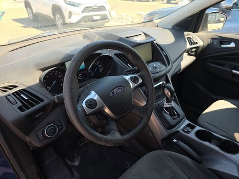 Used 2015 Ford Escape SE w/ Equipment Group 201A AWD/4WD image 12