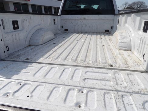 Used 2022 Ford F250 XL w/ Power Equipment Group image 23