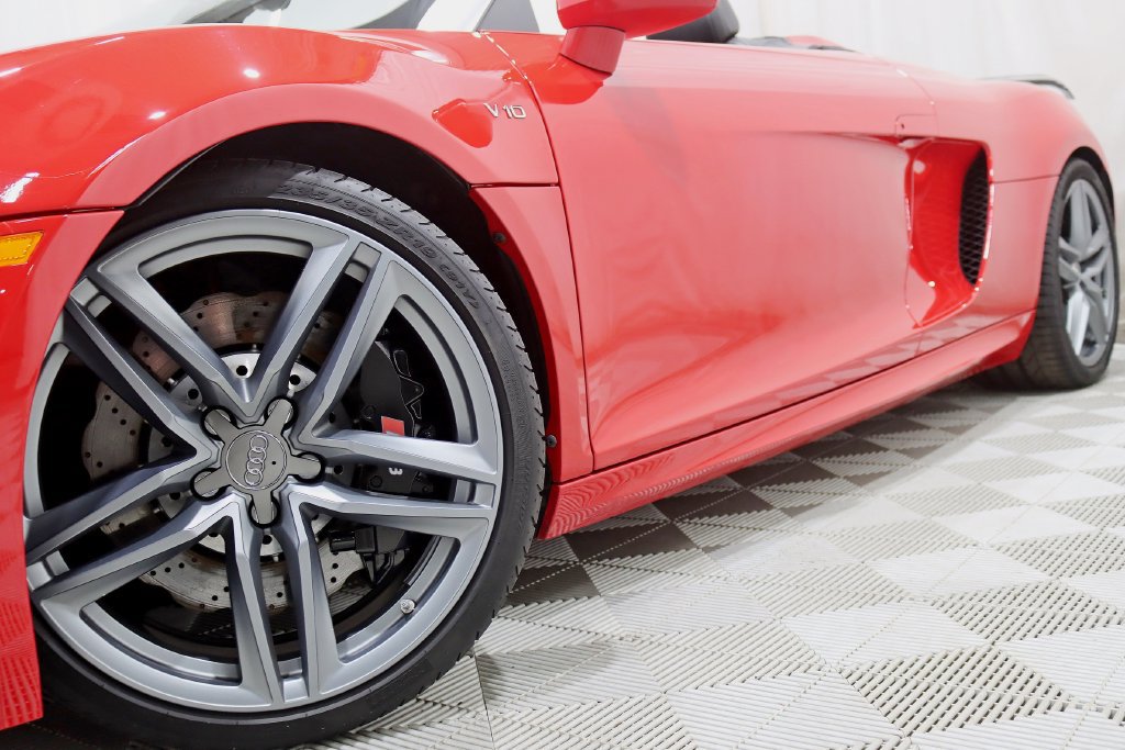 Used 2015 Audi R8 V10 AWD/4WD image 5