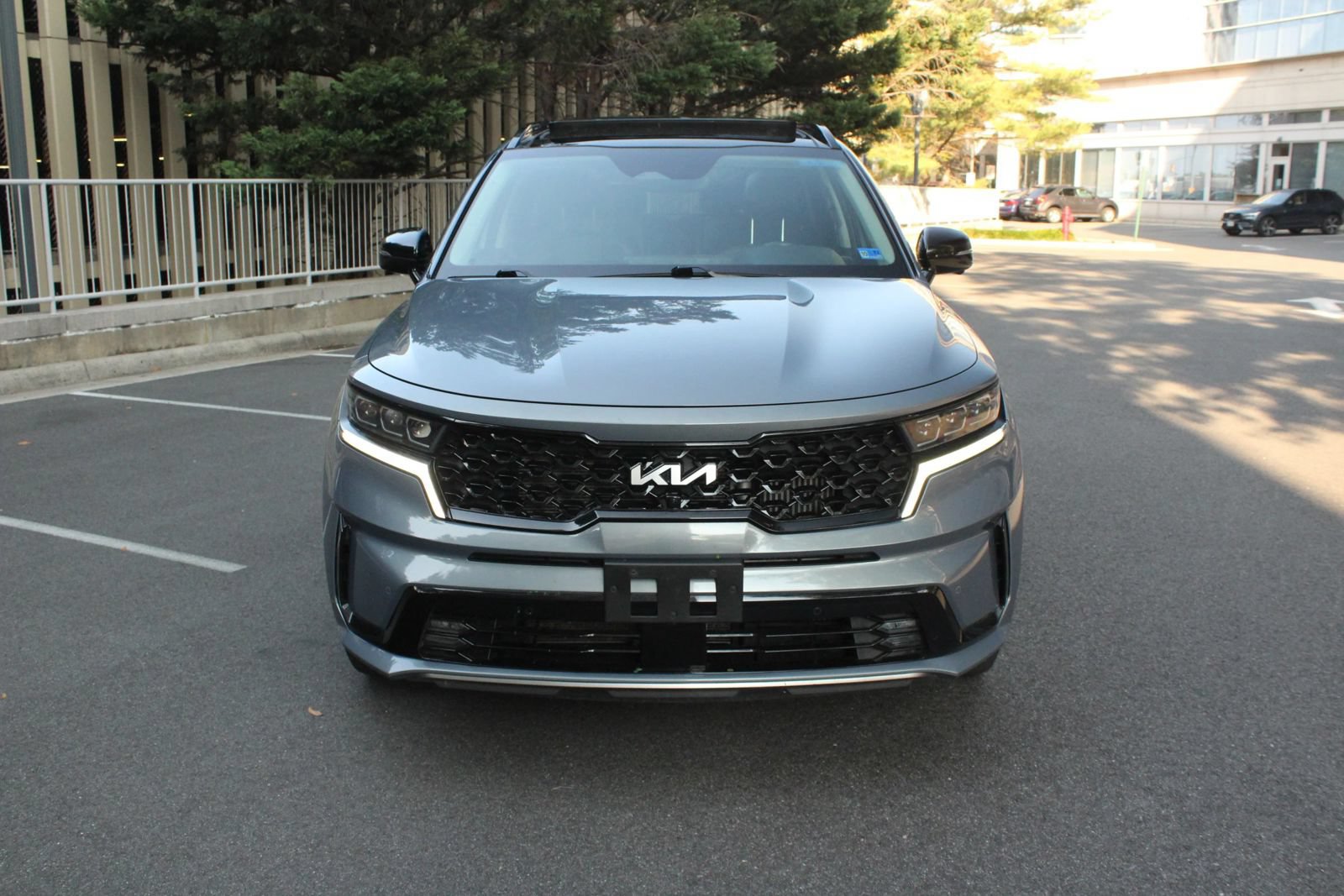 Used 2022 Kia Sorento SX FWD image 3