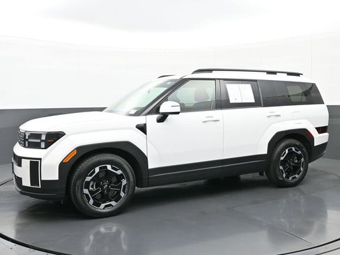 Certified 2025 Hyundai Santa Fe SEL image 7