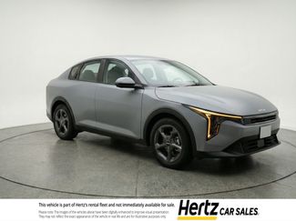 Used 2025 Kia K4 LXS video 1