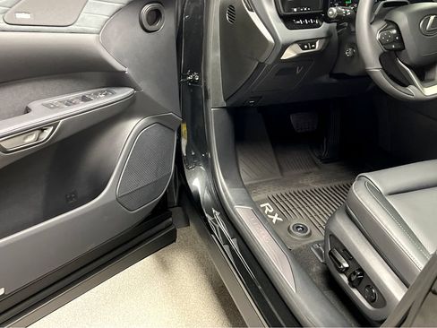 Certified 2026 Lexus RX 350 w/ Convenience Package AWD/4WD image 8