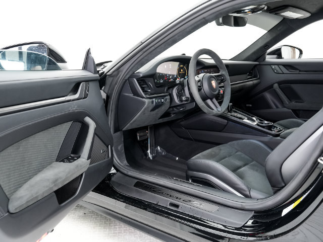 Certified 2026 Porsche 911 Carrera T RWD image 7