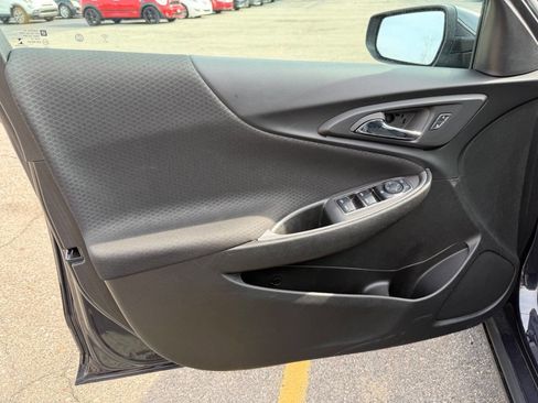 Used 2023 Chevrolet Malibu LT FWD image 10