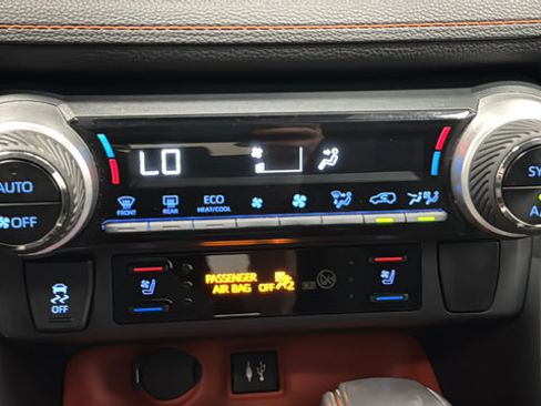 Used 2019 Toyota RAV4 Adventure w/ Cold Weather Package AWD/4WD image 18
