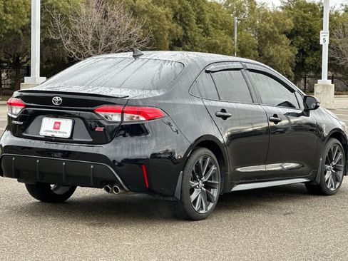 Used 2024 Toyota Corolla SE image 4