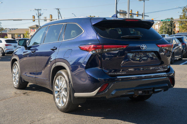 Used 2021 Toyota Highlander Limited AWD/4WD image 5