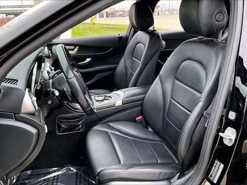 Used 2021 Mercedes-Benz C 300 4MATIC Sedan image 13