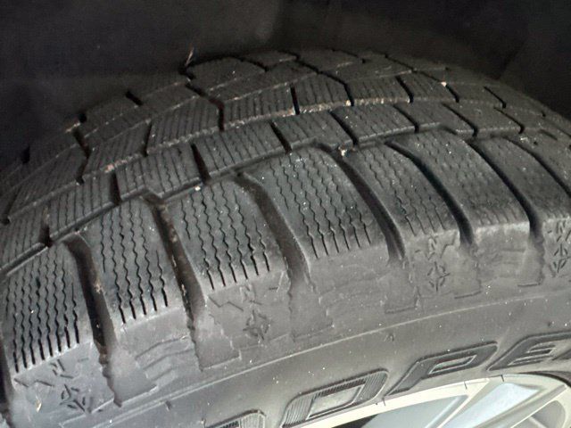 Used 2023 Chevrolet Traverse LT AWD/4WD image 15