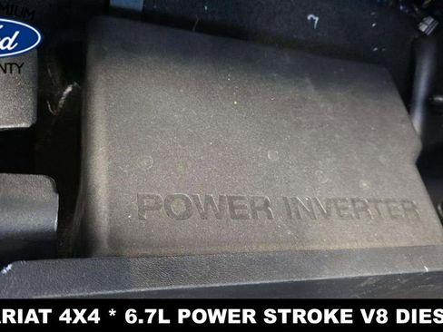 Used 2022 Ford F350 Lariat w/ Black Appearance Package image 18