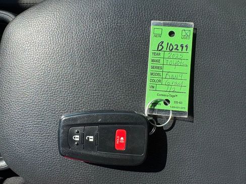 Certified 2025 Toyota RAV4 XLE image 29