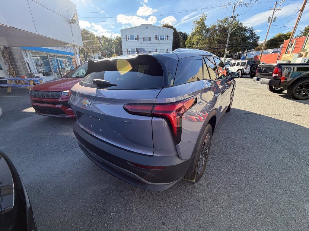 Used 2024 Chevrolet Blazer EV LT AWD/4WD image 5