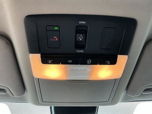 Certified 2023 Nissan Altima 2.5 SL FWD image 23