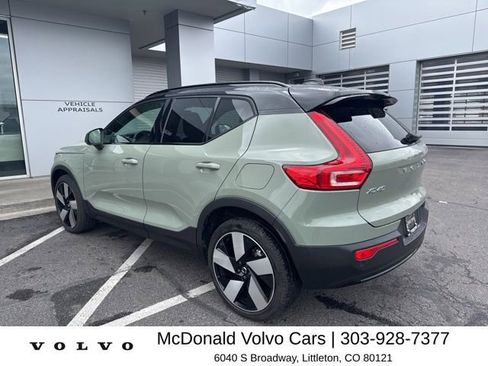 Used 2023 Volvo XC40 Recharge Plus w/ Protection Package Premier AWD/4WD image 2