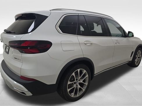 New 2026 BMW X5 xDrive50e AWD/4WD image 9