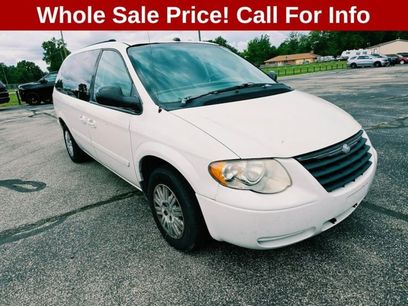 Used 2005 Chrysler Town & Country LX w/ Popular Equipment Group II