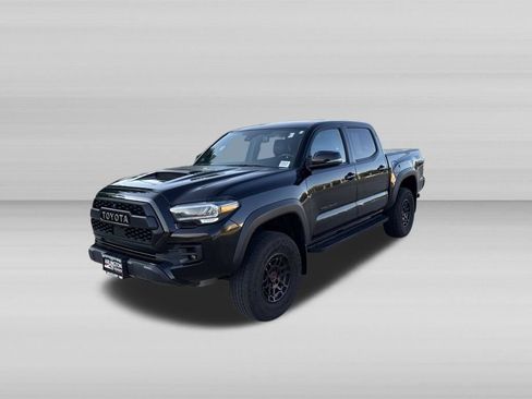 Used 2023 Toyota Tacoma TRD Pro AWD/4WD image 12