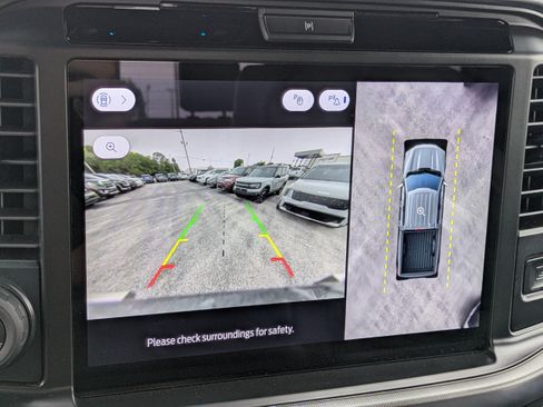 Certified 2025 Ford F150 Platinum AWD/4WD image 28