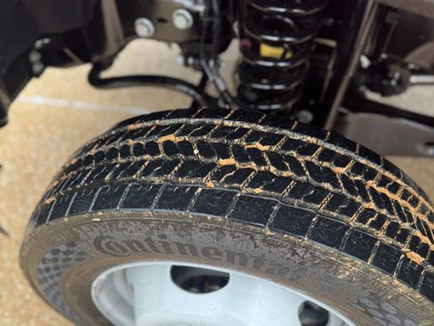 New 2025 Ford F550 4x4 Supercab Super Duty image 33