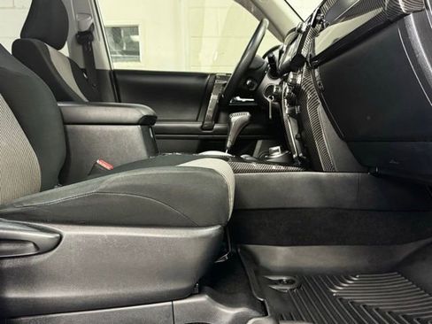 Used 2019 Toyota 4Runner SR5 image 6