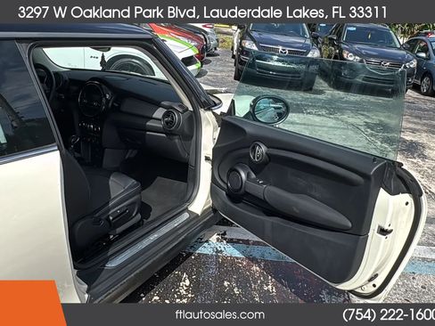 Used 2016 MINI Cooper 2-Door Hardtop FWD image 26