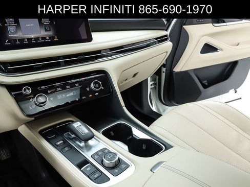 Used 2023 INFINITI QX60 Sensory w/ Cargo Package AWD/4WD image 24