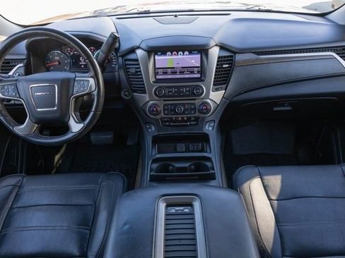 Used 2018 GMC Yukon Denali image 23