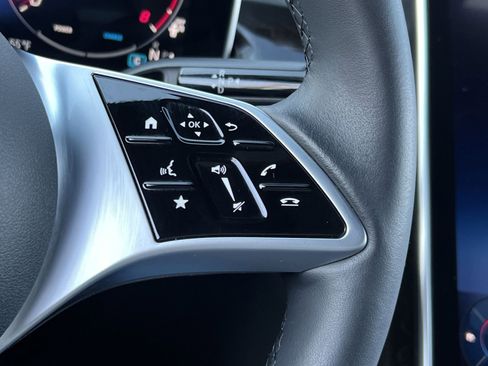 Certified 2024 Mercedes-Benz GLC 300 4MATIC image 29