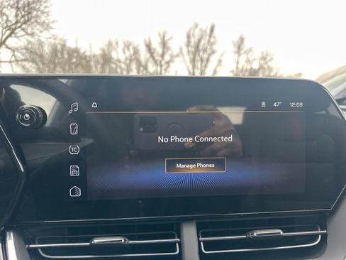 New 2026 Chevrolet Trax RS w/ Sunroof Package image 21