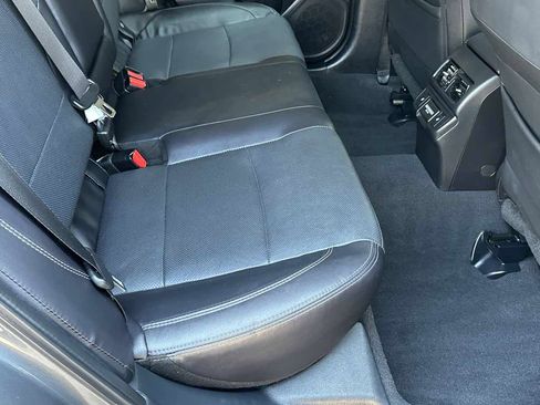 Used 2018 Subaru Outback 2.5i Limited AWD/4WD image 14