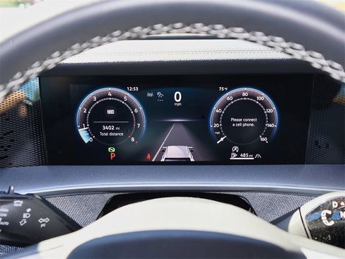 Certified 2025 Volkswagen Tiguan S image 21