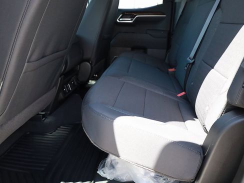 New 2026 GMC Sierra 1500 Elevation image 18