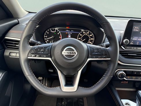 Used 2022 Nissan Altima 2.5 SR FWD image 20